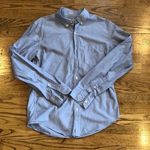 J Crew Factory Slim Fit Button Down. Size M